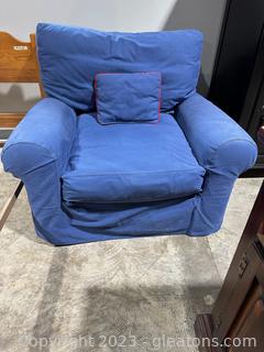 Lee Industries Slip Covered Arm Chair w/Accent Pillow 
