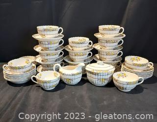 41 Pieces of Copeland Spode “Buttercup” China