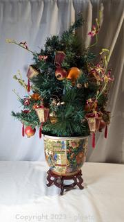  Gorgeous Asian Hand Painted Porcelain Pot with Faux Xmas Tree