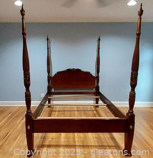Beautiful Heirloom Mahogany Rice Carved Queen Size Poster Bed