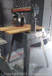 Craftsman Radial Saw includes Base