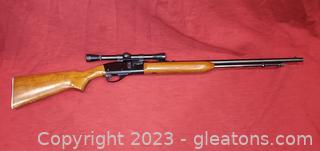 Remington Speedmaster Model 552 Rifle with Weaver 22 Scope 