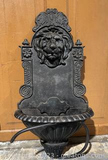 Black Iron Fountain w/Lion Face 