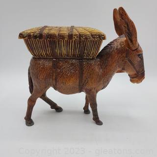 Cute Donkey Cigarette Dispenser