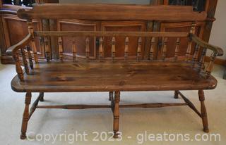 Rustic Early American Farmhouse Windor Style Spindle Back Bench