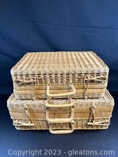 Vintage Wicker Suitcase/Basket