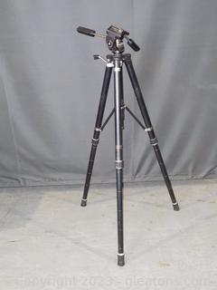 Silk M410 Master Pro Deluxe Tripod 
