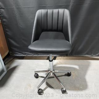 Very Comfortable Rolling Desk Chair