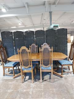 Mid-century Dining Room Set - Table And 6 Chairs