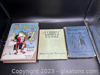 Collection of Children’s Books (Lot of 3) 