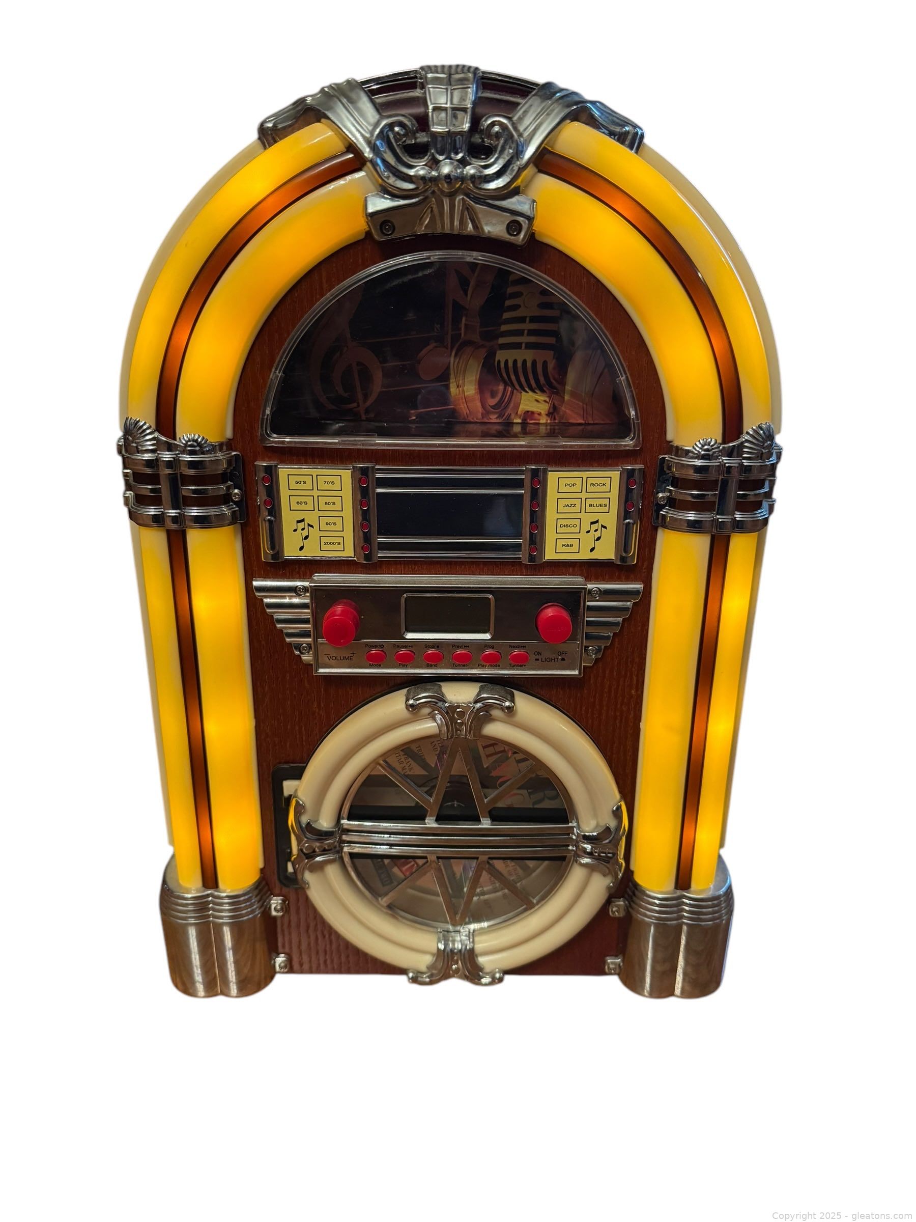 Vintage SoundLogic XT AM/FM Radio CD Jukebox with Lights