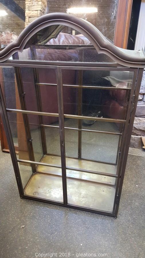 Gleaton S The Marketplace Auction Antique Furniture And Fine