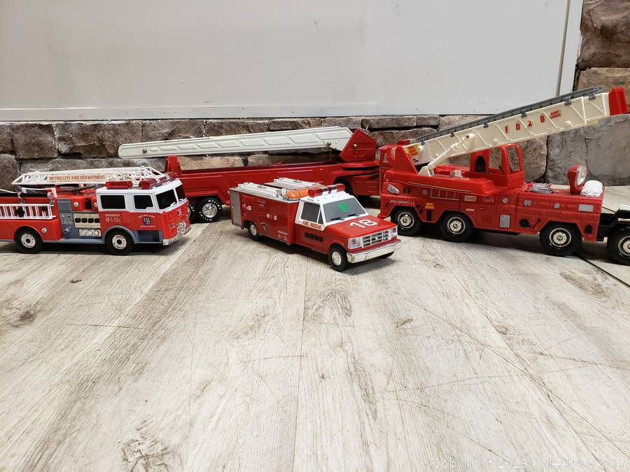 Metro city fire sales department toy truck