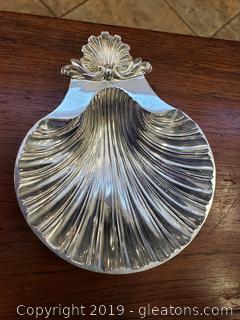 1700-1800 RP INC. Made In USA Reproduction Of Design Sheffield England Footed Shell Candy Dish