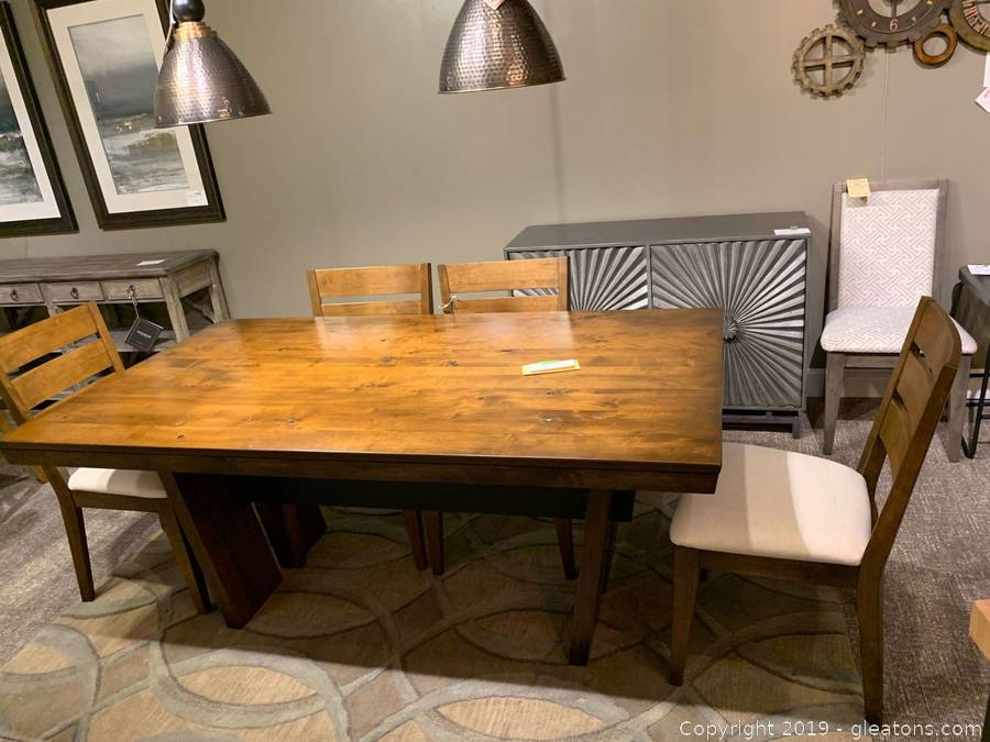 Gleaton's, Metro Atlanta Auction Company, Estate Sale & Business