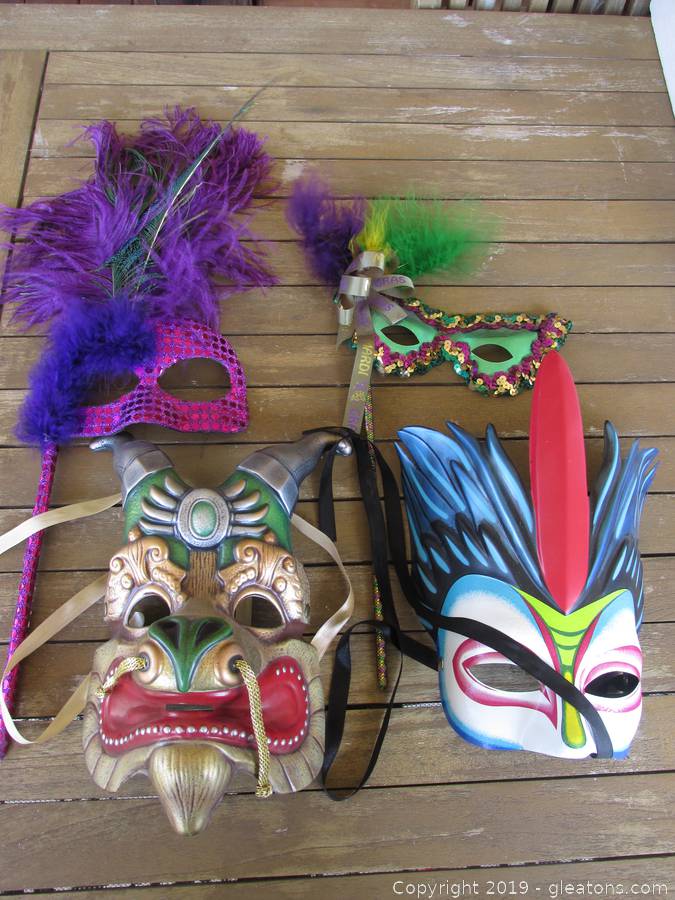 2 Cirque Du Soleil Face Mask Dralion & Mystere Also 2 Stick Mardi