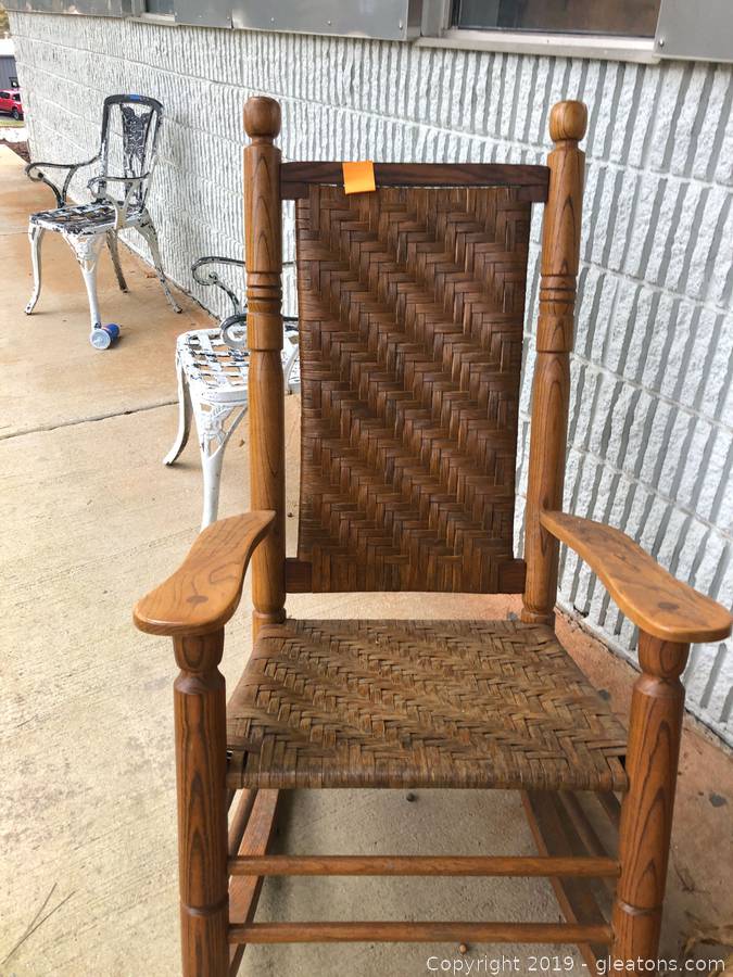 Gleaton S The Marketplace Auction Fine Furniture Sale