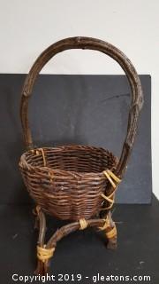 Handmade - Vintage - Mid Century Basket 