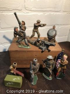 Manoil Barclay Vintage Lead Toy Soldiers