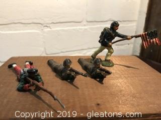 Lot of Britians Toy lead Soldiers