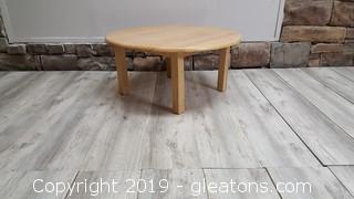 Small Round Wood Child's Table Great For Home/Day Care 