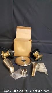 Price Pfister Brush Nickel Shower/Tub Shower Set 