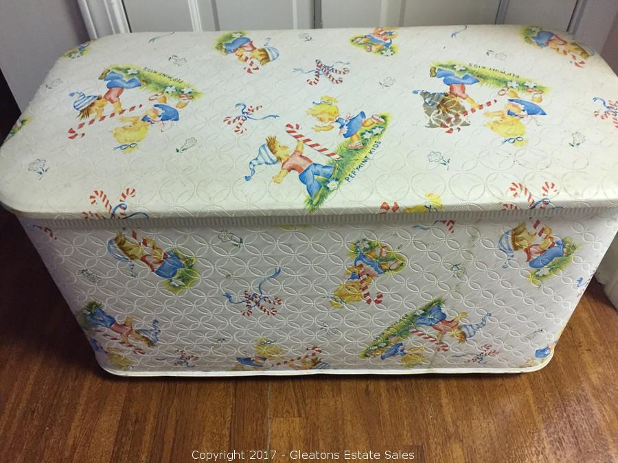 vintage toy box for sale